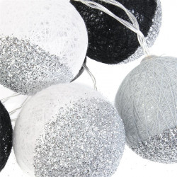Grossiste guirlande 10 LED aux boules noires, blanches et argentées - 6x192cm