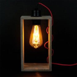 Grossiste lampe à poser avec cadre en bois et câble en textile rouge