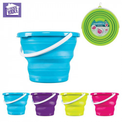 Collapsible plastic bucket...